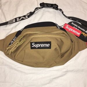 Supreme ss18 Cordura fanny pack